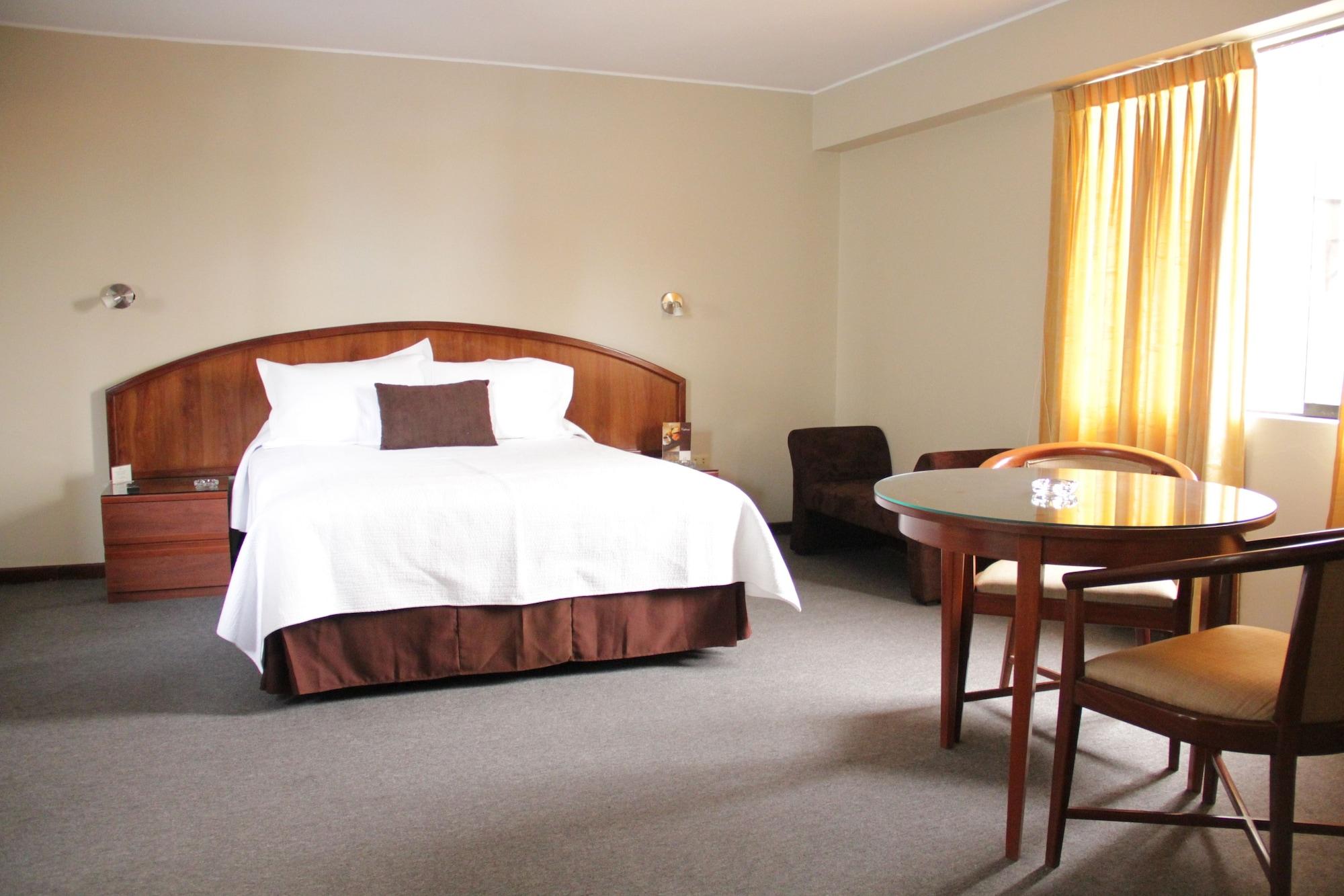 Hotel Park Suites Lima Ngoại thất bức ảnh