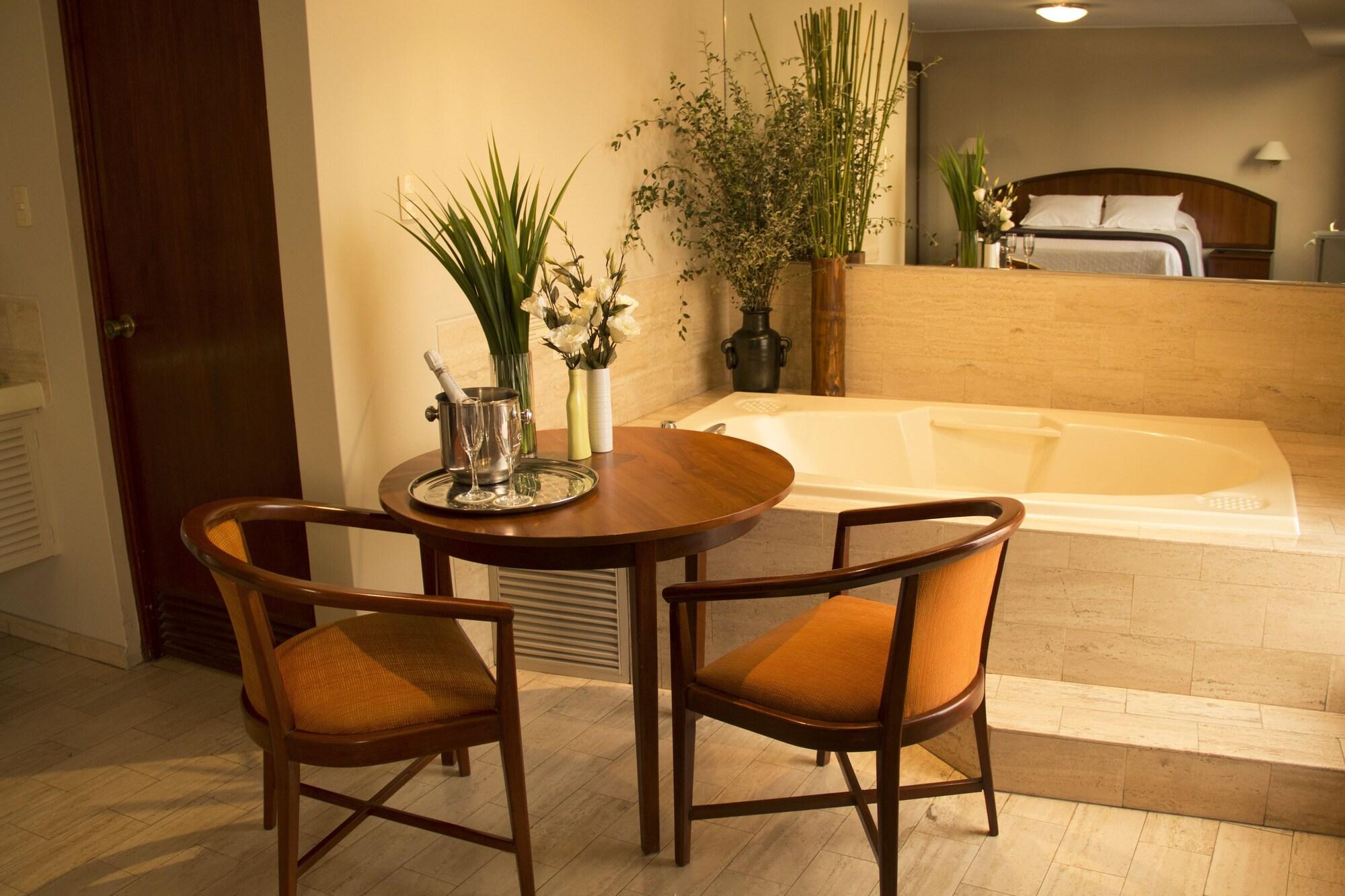 Hotel Park Suites Lima Ngoại thất bức ảnh