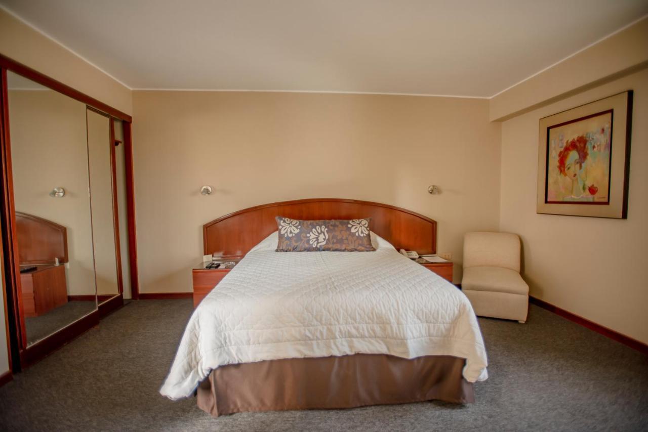 Hotel Park Suites Lima Ngoại thất bức ảnh