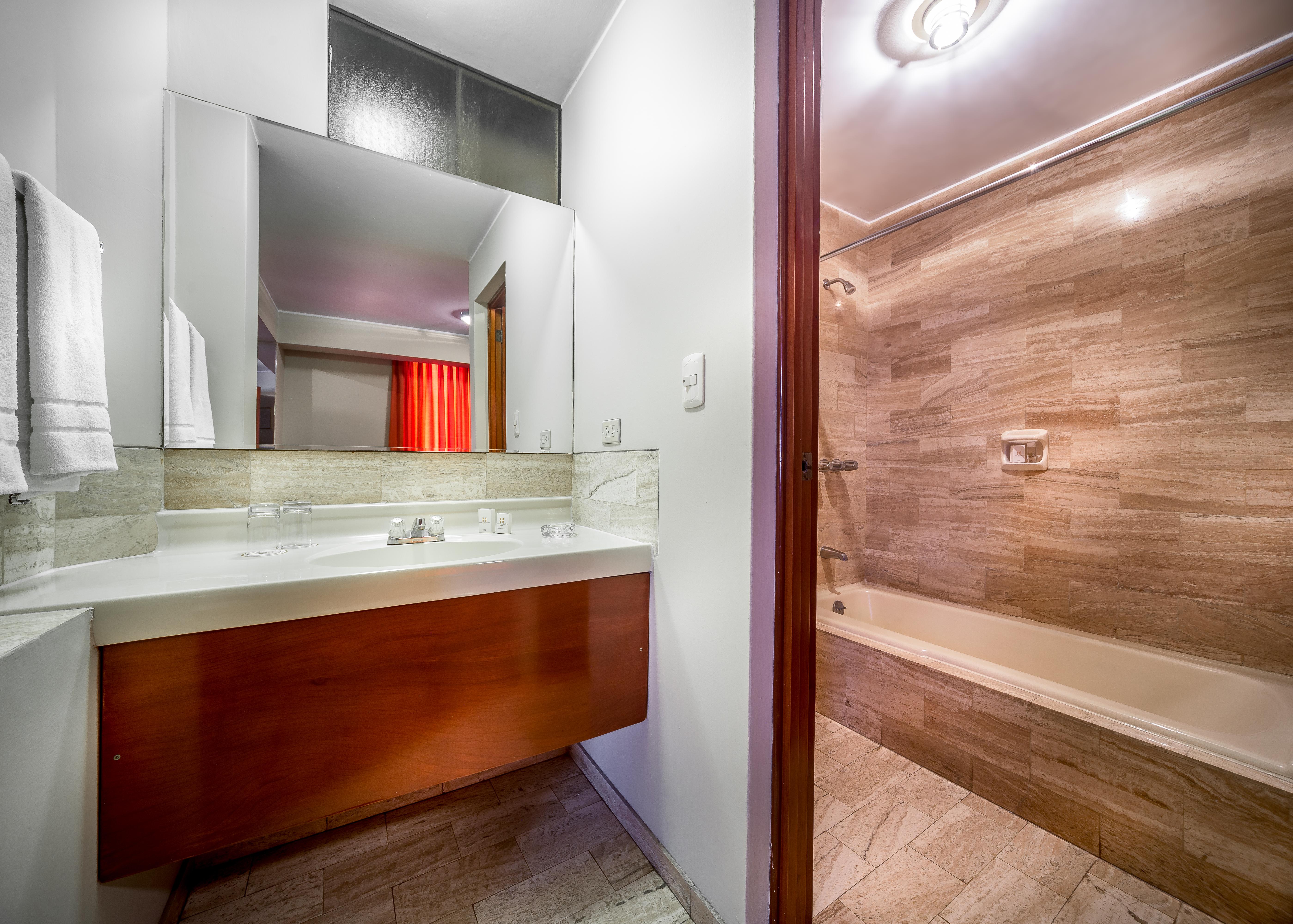 Hotel Park Suites Lima Ngoại thất bức ảnh