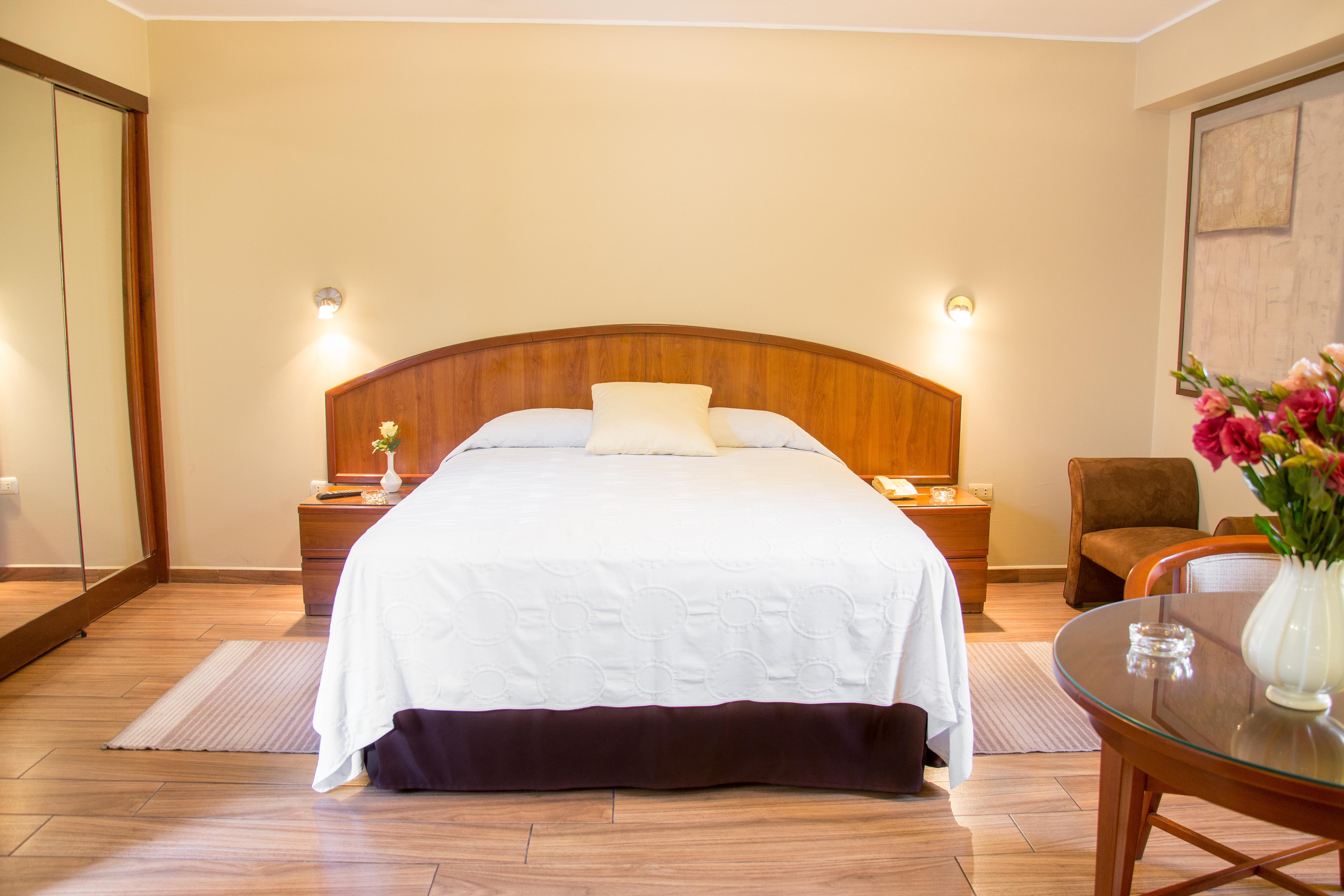 Hotel Park Suites Lima Ngoại thất bức ảnh