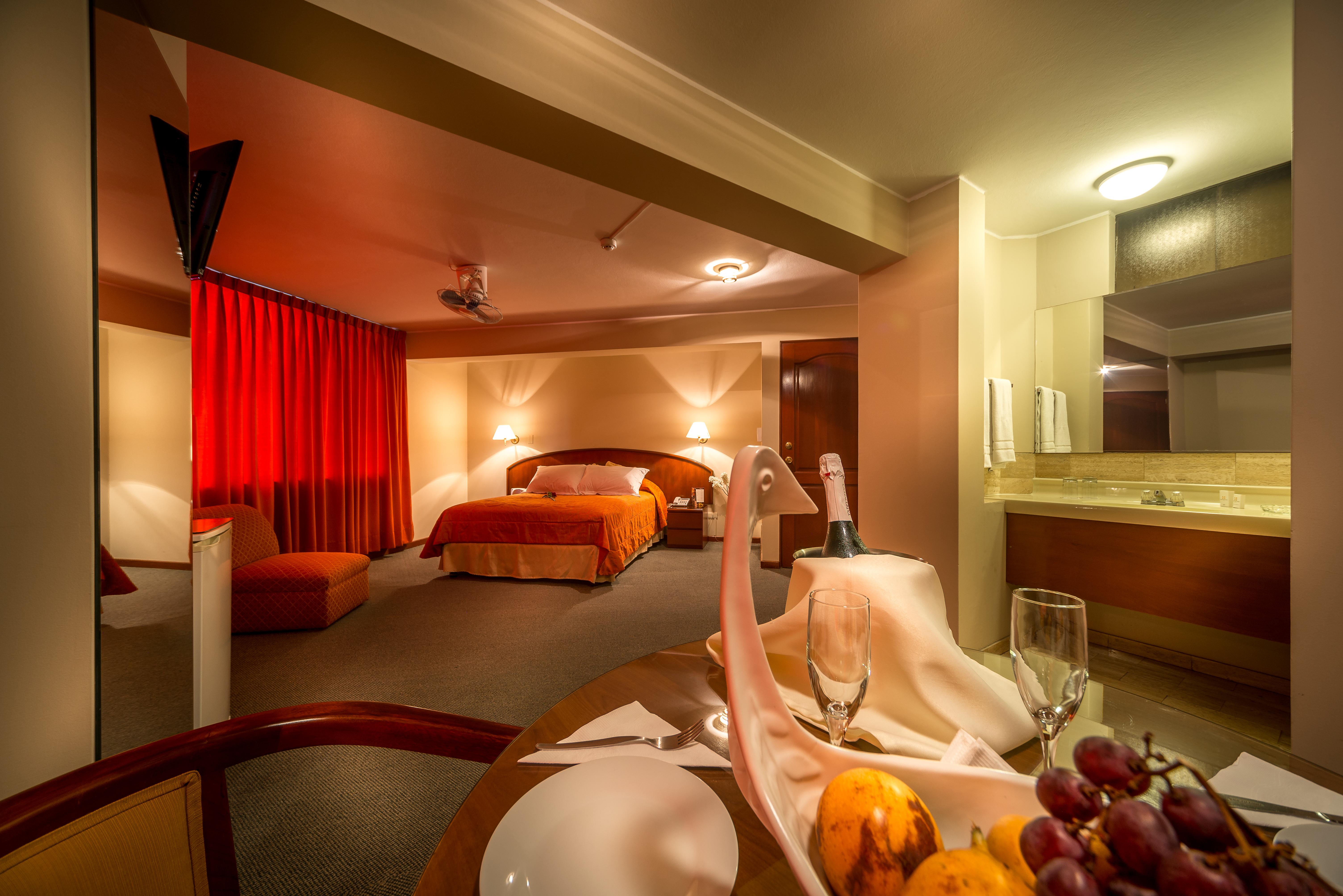 Hotel Park Suites Lima Ngoại thất bức ảnh