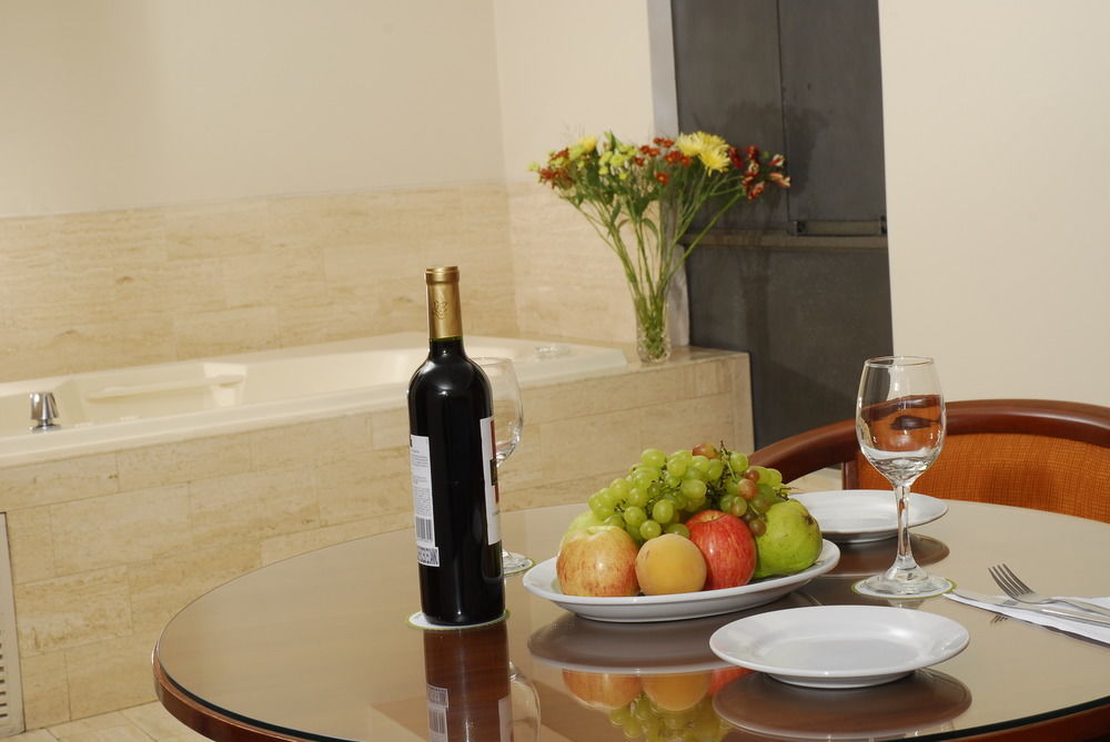 Hotel Park Suites Lima Ngoại thất bức ảnh