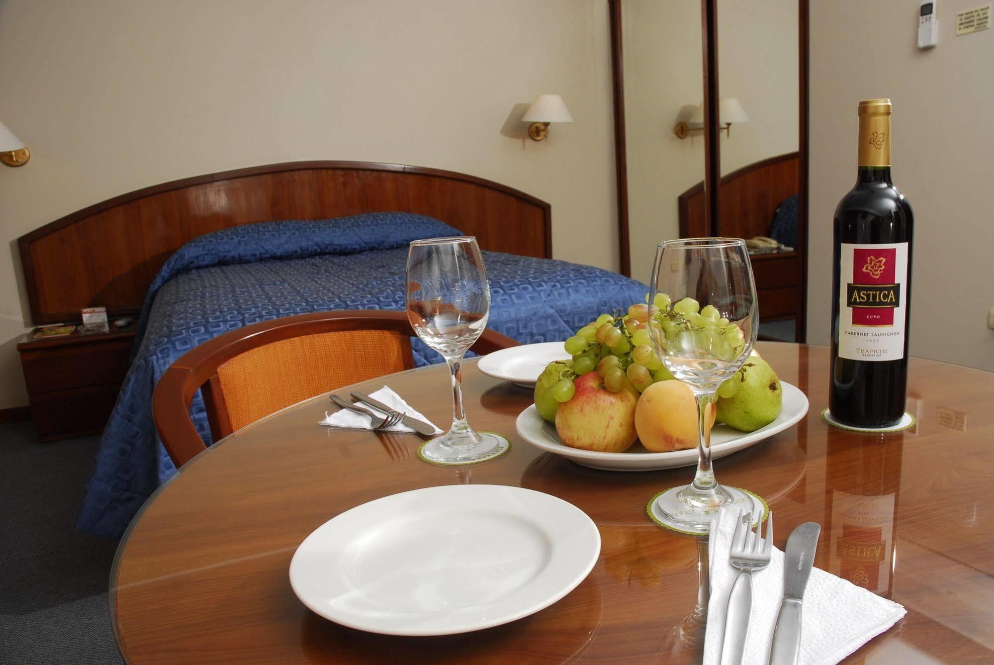 Hotel Park Suites Lima Ngoại thất bức ảnh